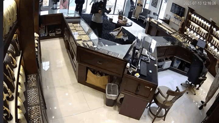 Bridgeview Jewelry Store